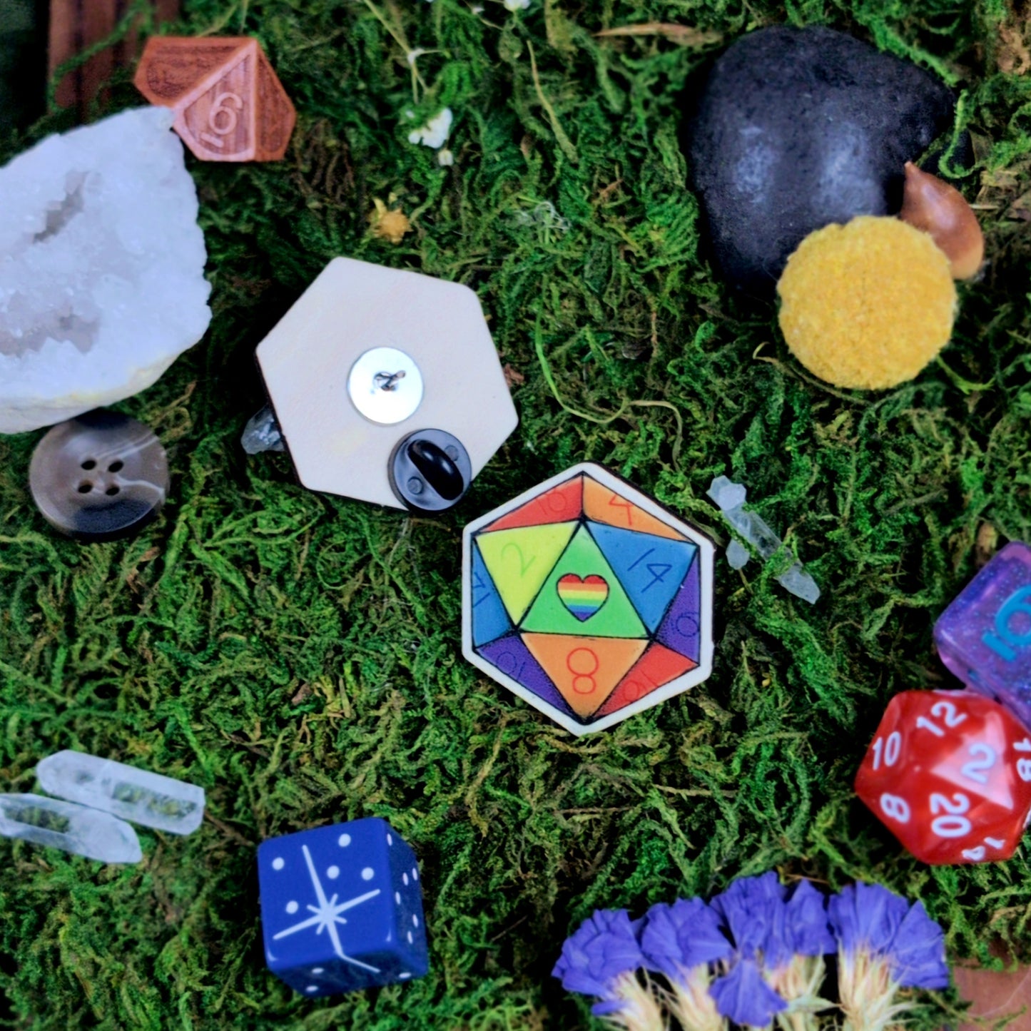 Rainbow D20 - Wooden Pin